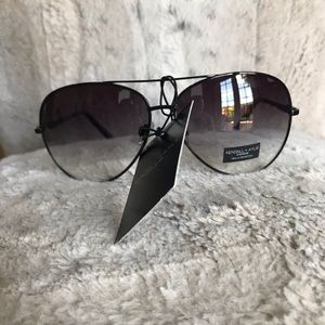 Kendall and Kylie Bailey aviator sunglasses